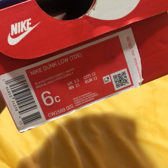 Toddler size 6C Nike Dunks - Picture 5 of 5